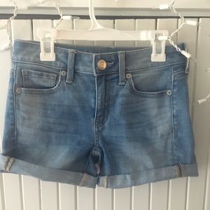 American Eagle light washed shorts
